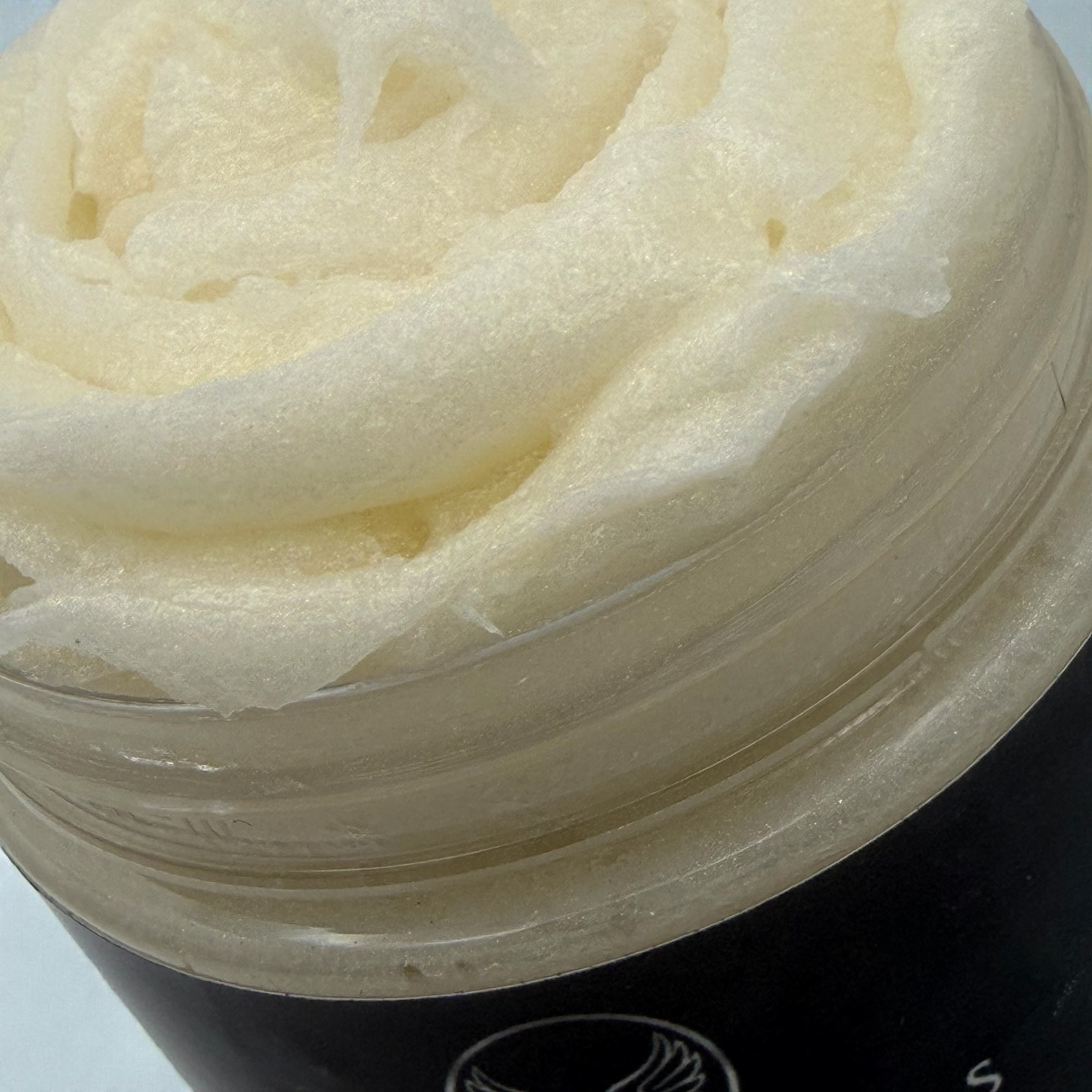 Close up Satin Exfoliant Sakura Noir by Guardian Angels Beauty